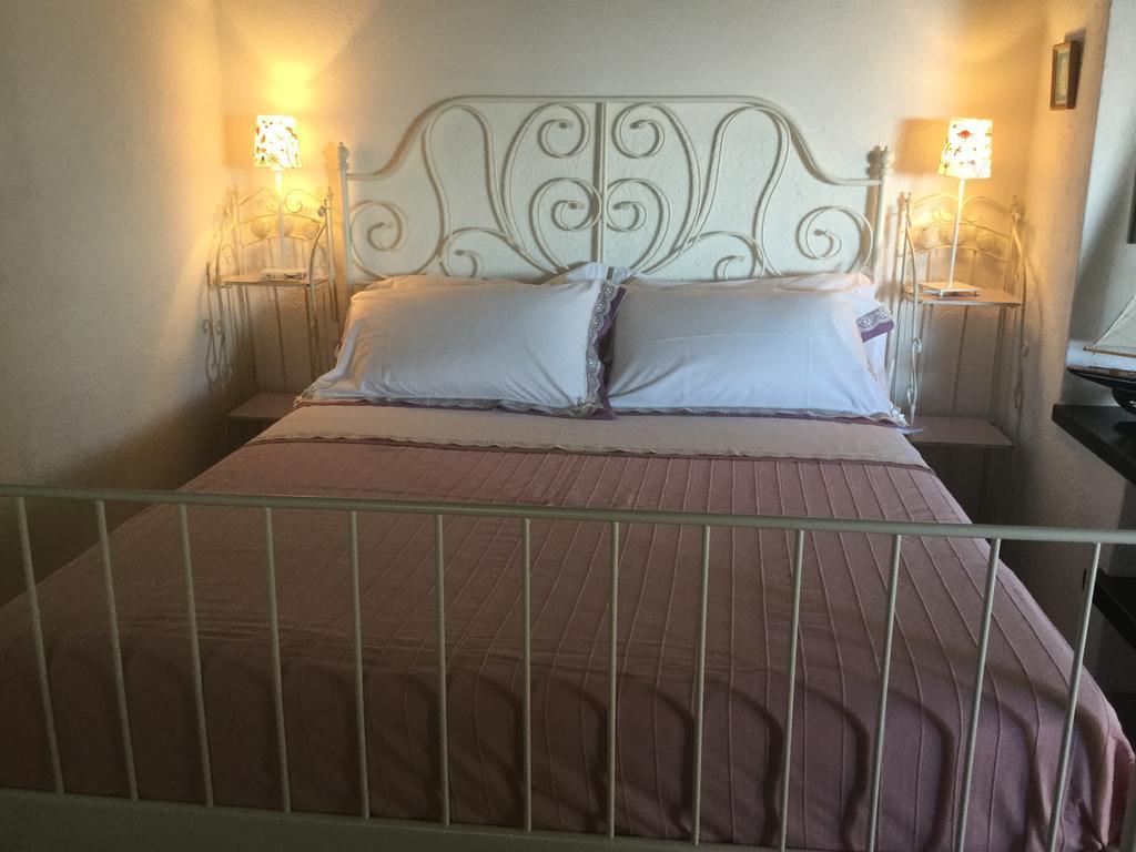 B&B Le Tre Casette マラテーア エクステリア 写真